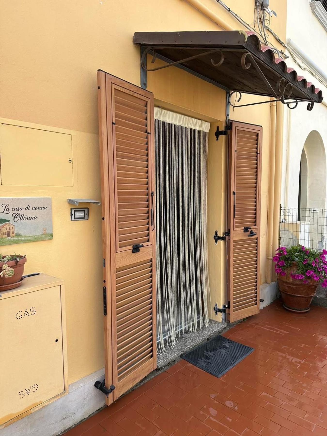 ヴェントゥリーナLa Casa Di Nonna Ottorinaアパートメント エクステリア 写真